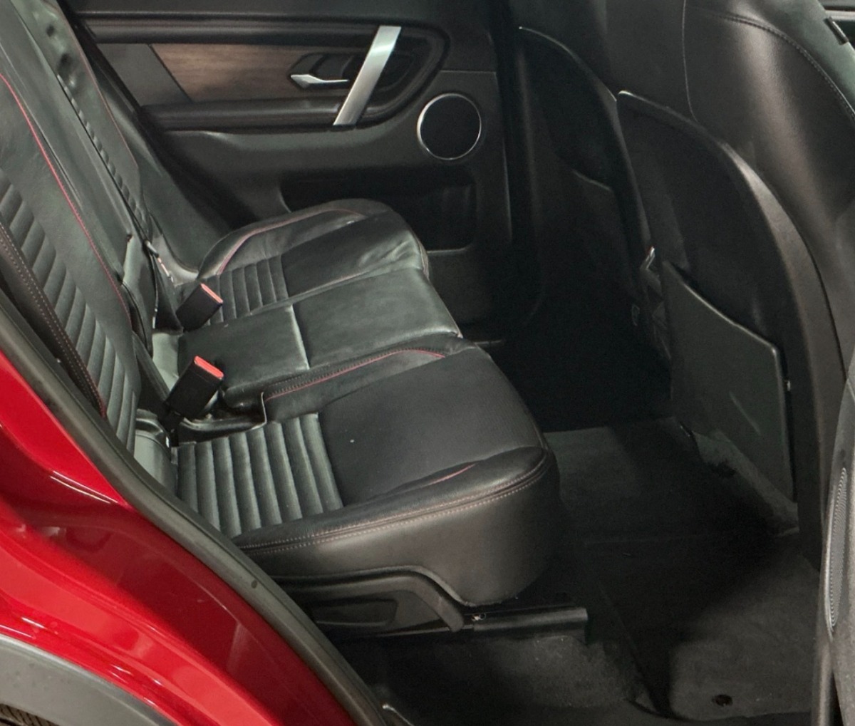 Land Rover Discovery sport SUV