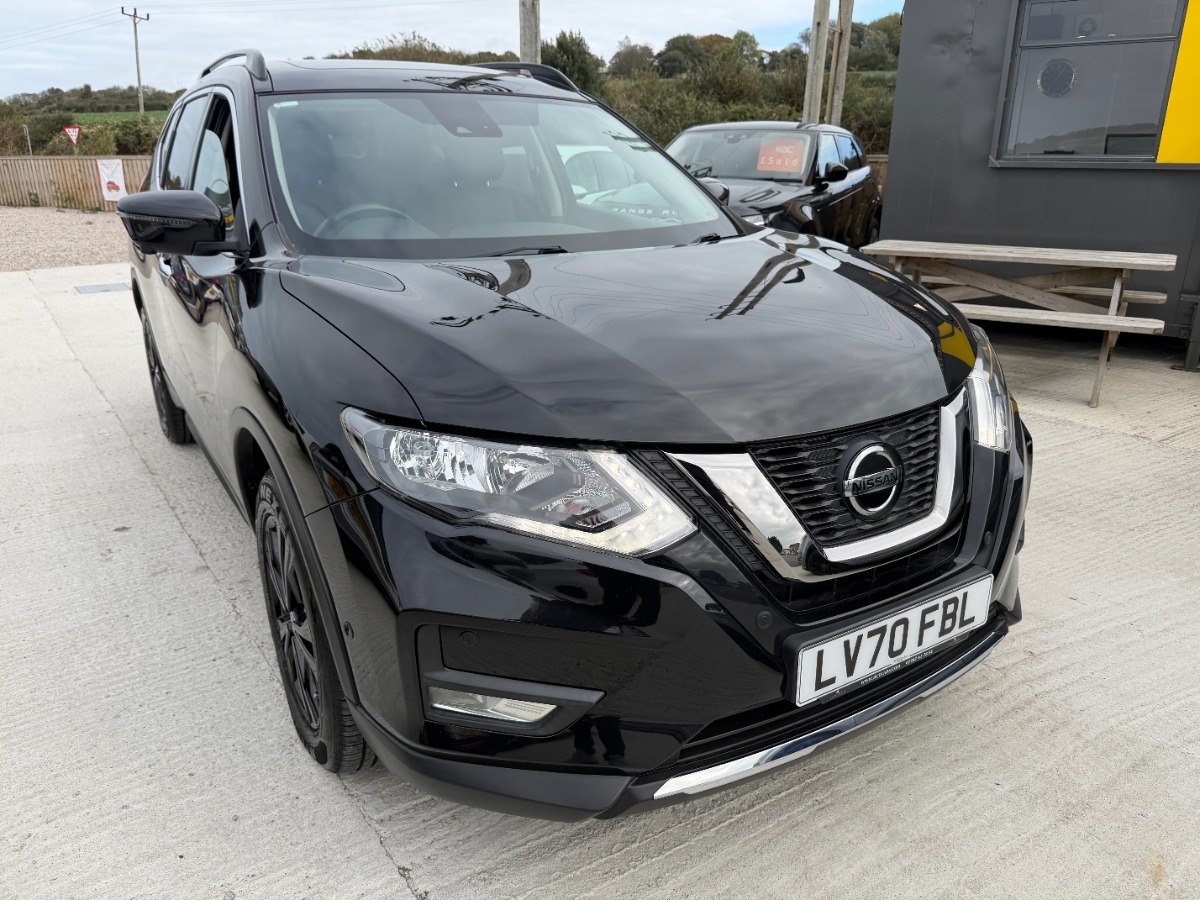 Nissan X-Trail SUV