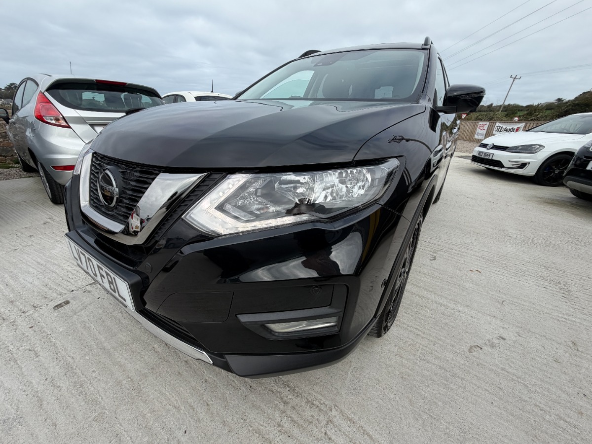 Nissan X-Trail SUV