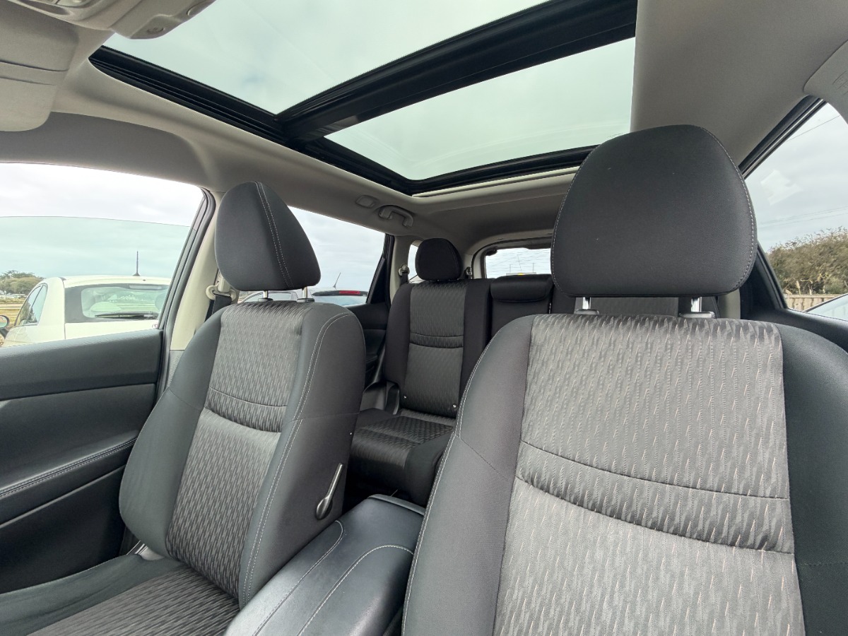 Nissan X-Trail SUV