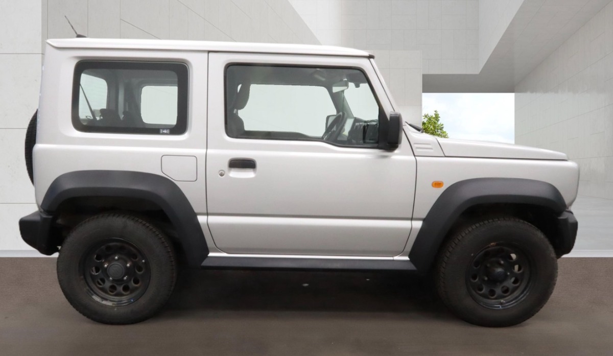 Suzuki Jimny SUV