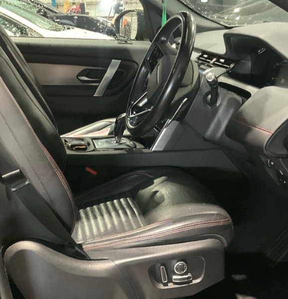 Land Rover Discovery sport SUV